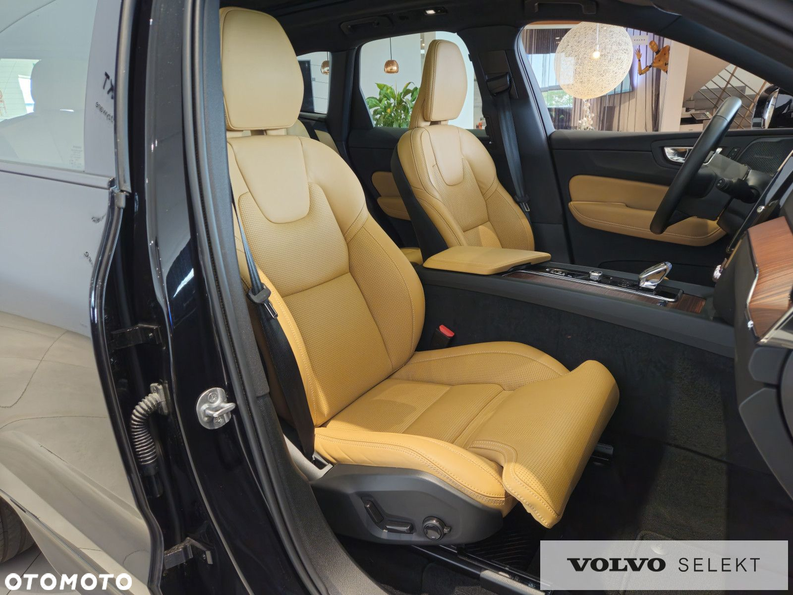 Volvo XC 60 - 18