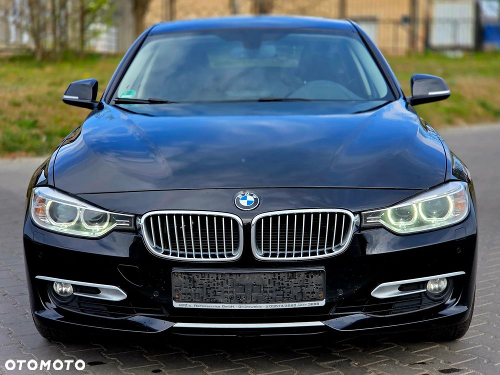 BMW Seria 3 330d Sport-Aut Blue Performance Modern Line - 2
