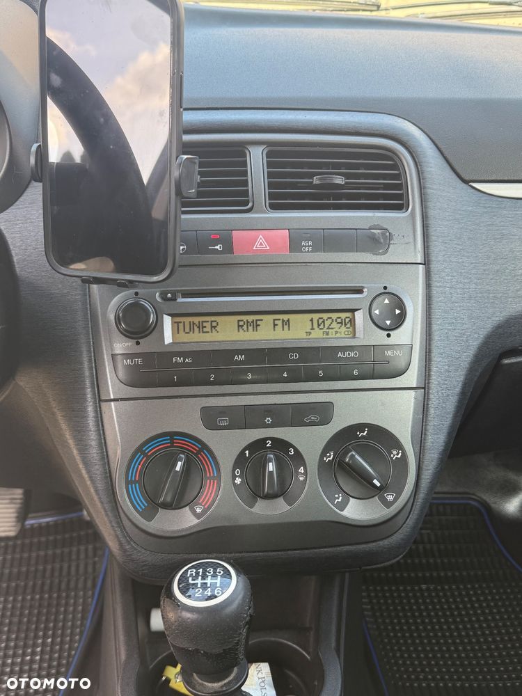 Fiat Grande Punto 1.9 Multijet 8V Sport - 12