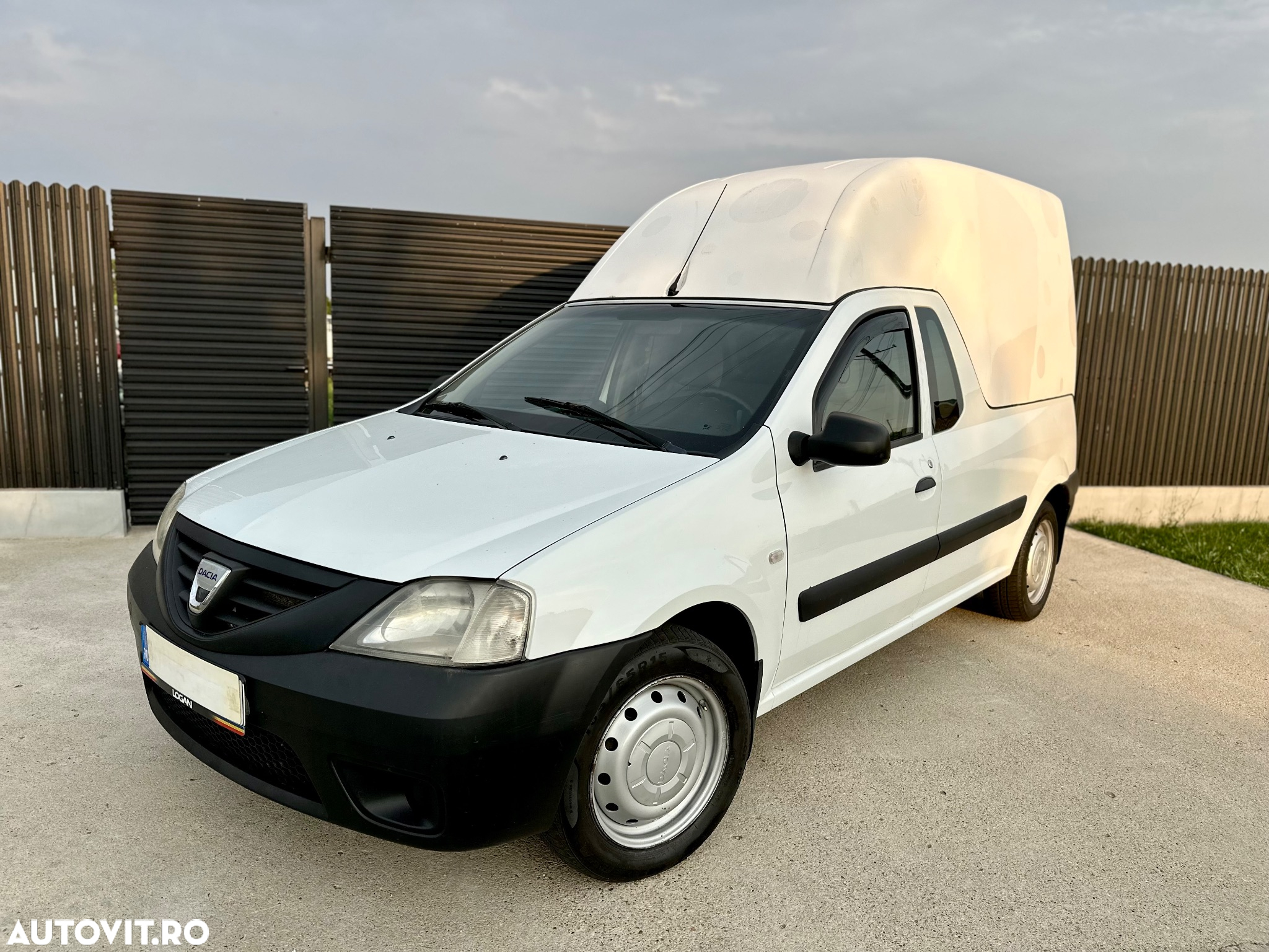 Dacia Pick Up - 13
