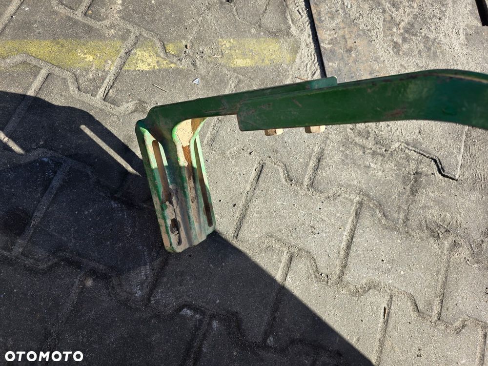 Szerokie błotniki przednie John Deere 7280R - 7