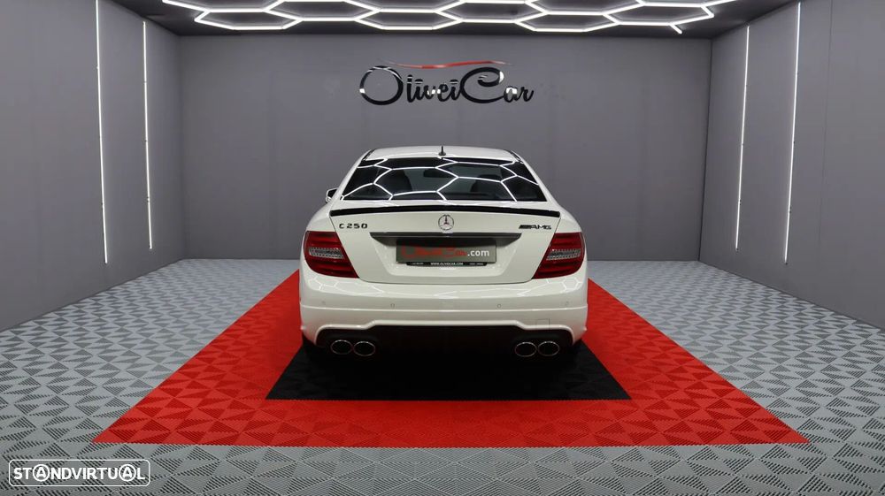 Mercedes-Benz C 250 CDI BE - 4