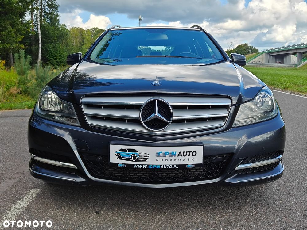 Mercedes-Benz Klasa C 200 CDI DPF (BlueEFFICIENCY) 7G-TRONIC Avantgarde - 19
