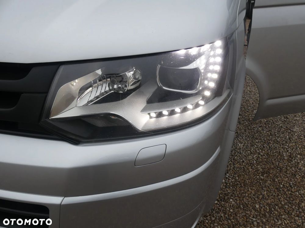 Volkswagen Transporter - 21