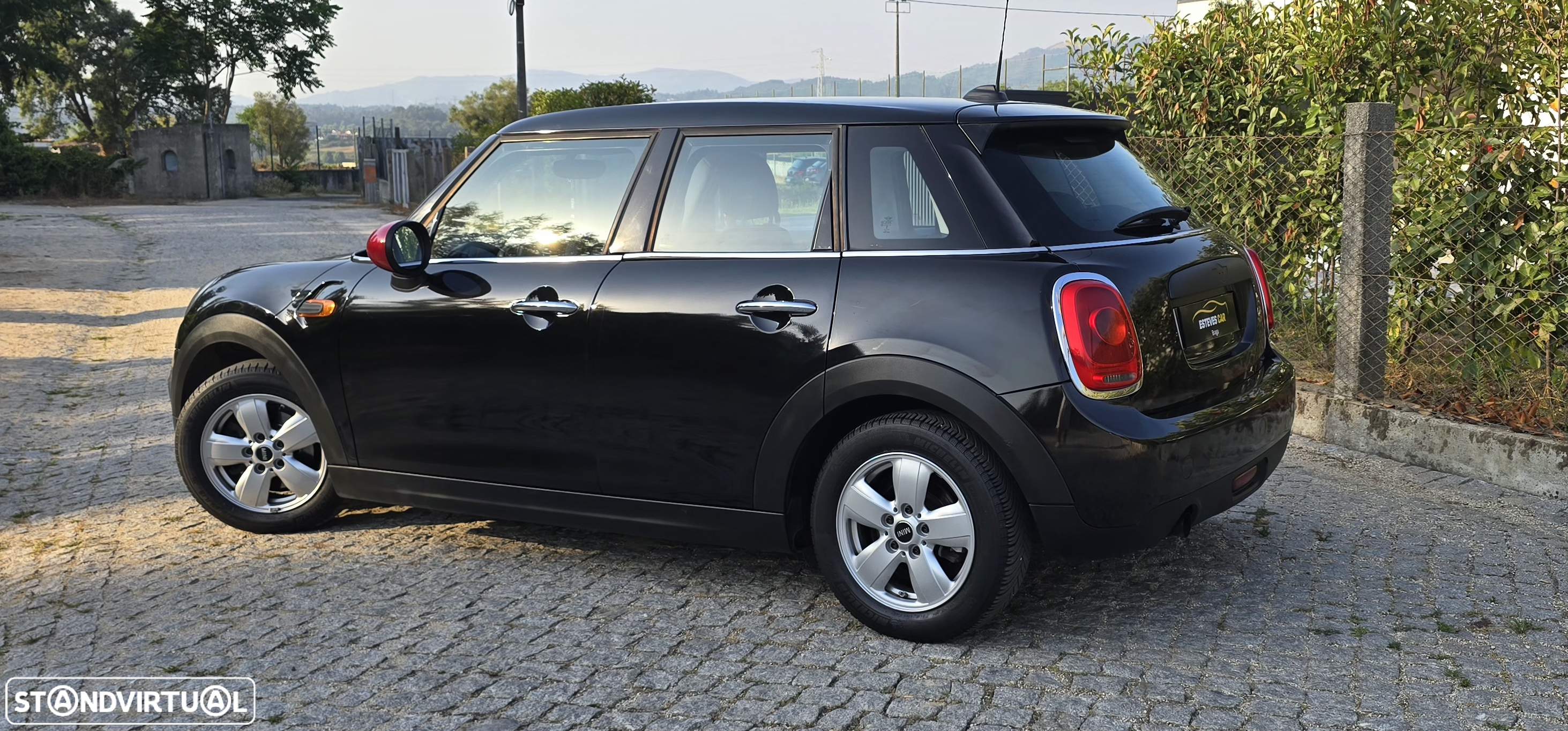 MINI 5 Portas One D - 11