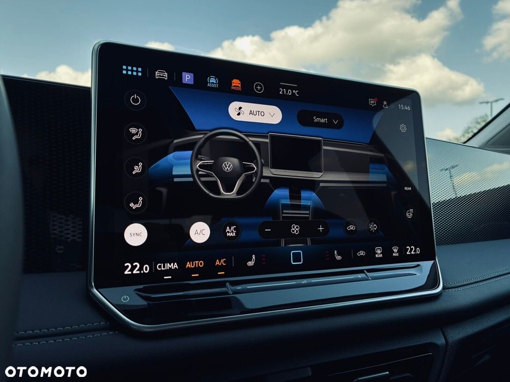 Volkswagen Tiguan - 24