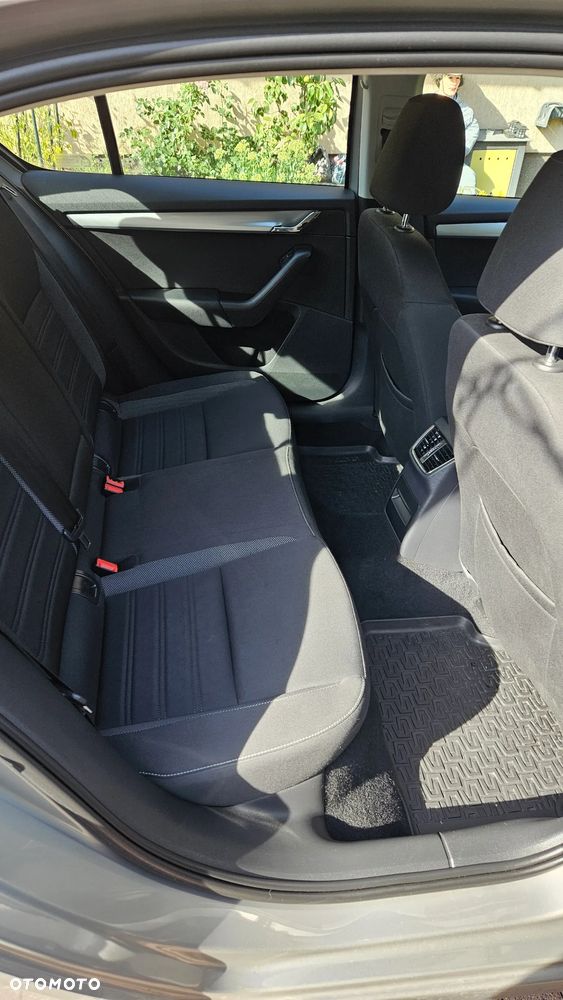 Skoda Octavia 1.0 TSI Ambition - 13
