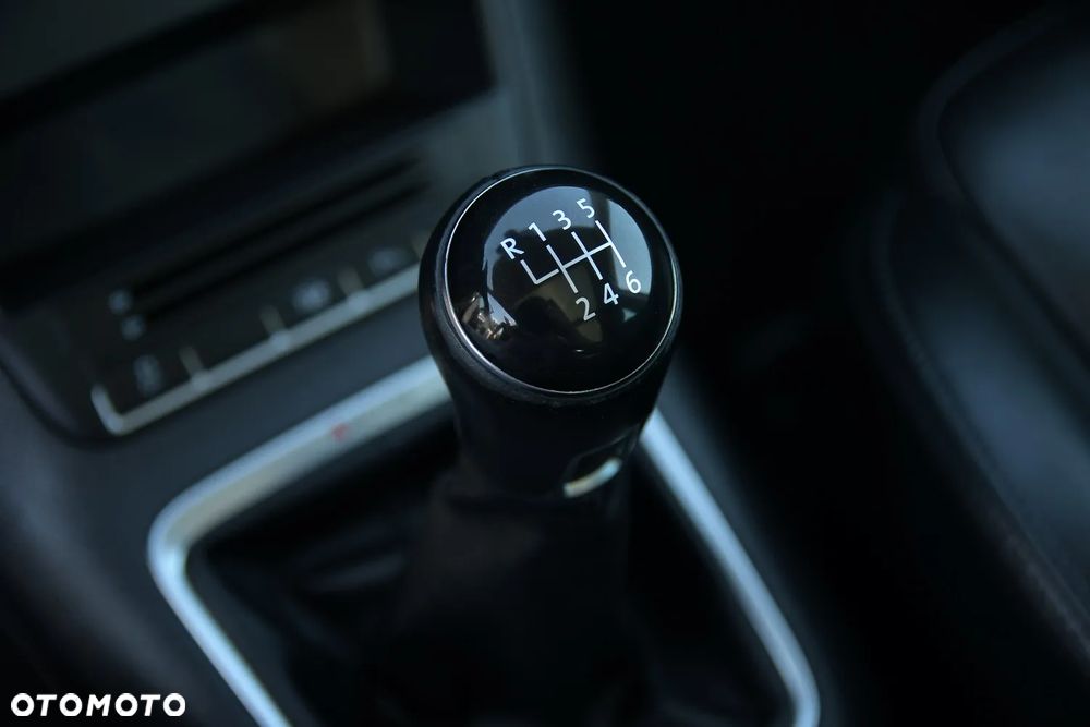 Volkswagen Tiguan - 30