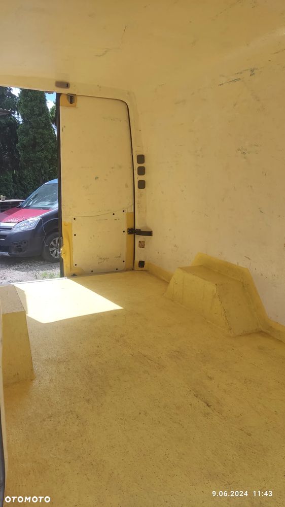 Mercedes-Benz Sprinter 311 CDI - 11