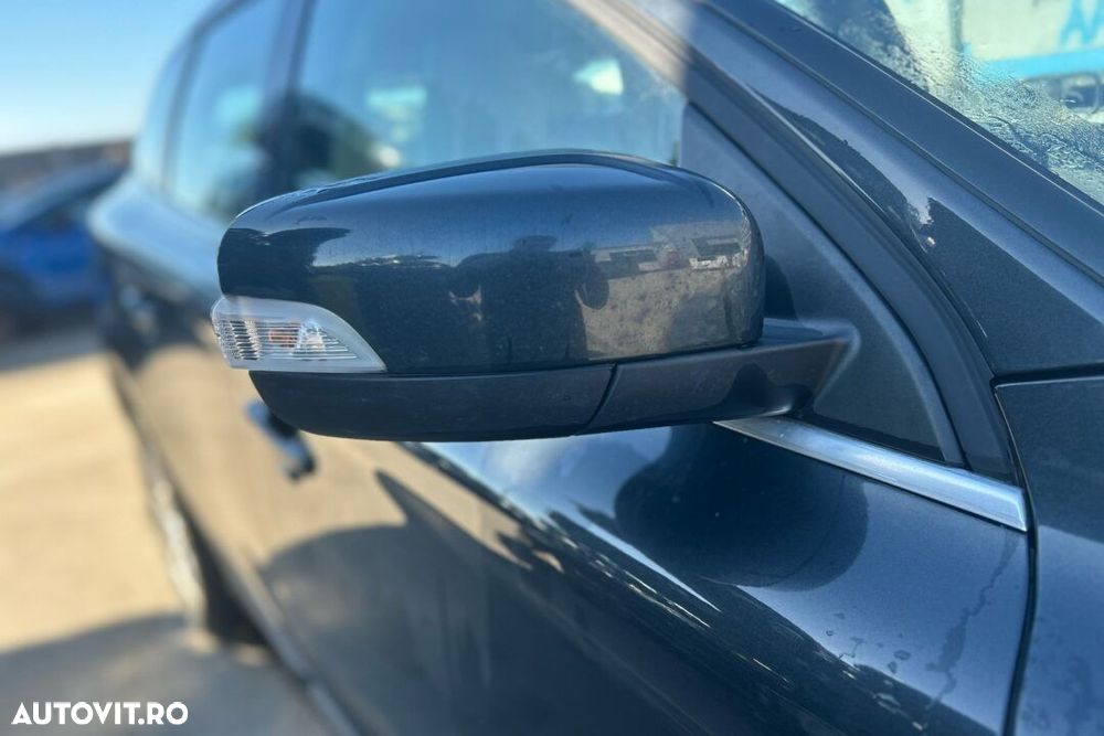 OGLINDA STANGA/DREAPTA cu rabatare - VOLVO XC60 - AN 2012 - 1