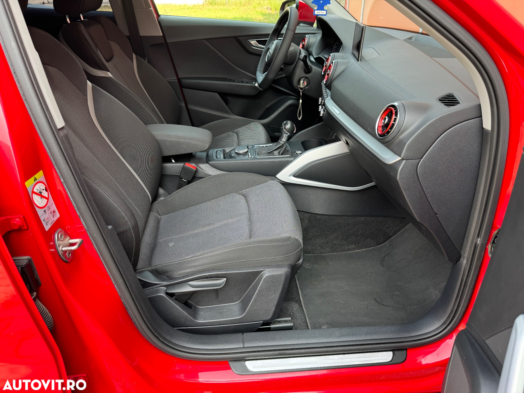Audi Q2 30 TFSI S tronic sport - 13