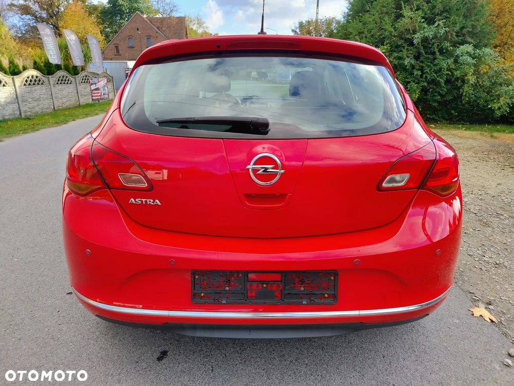 Opel Astra 1.6 Design Edition - 5