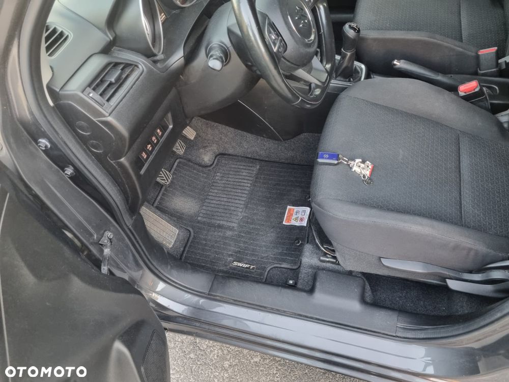 Suzuki Swift 1.2 Dualjet Hybrid Comfort - 33