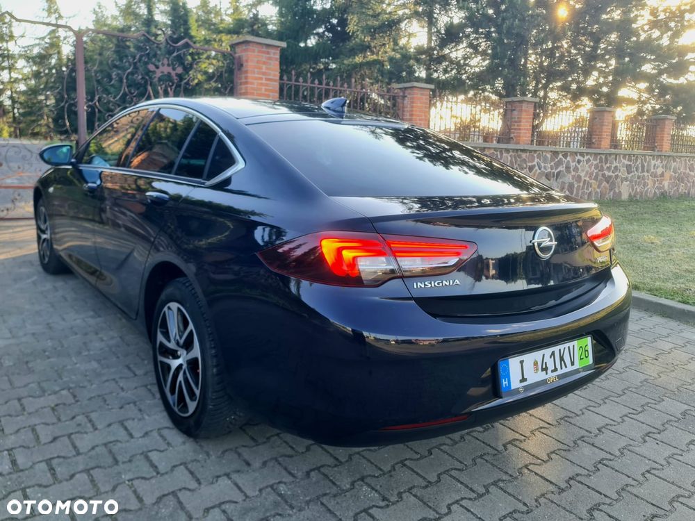 Opel Insignia 1.6 (118g) Exclusive - 4