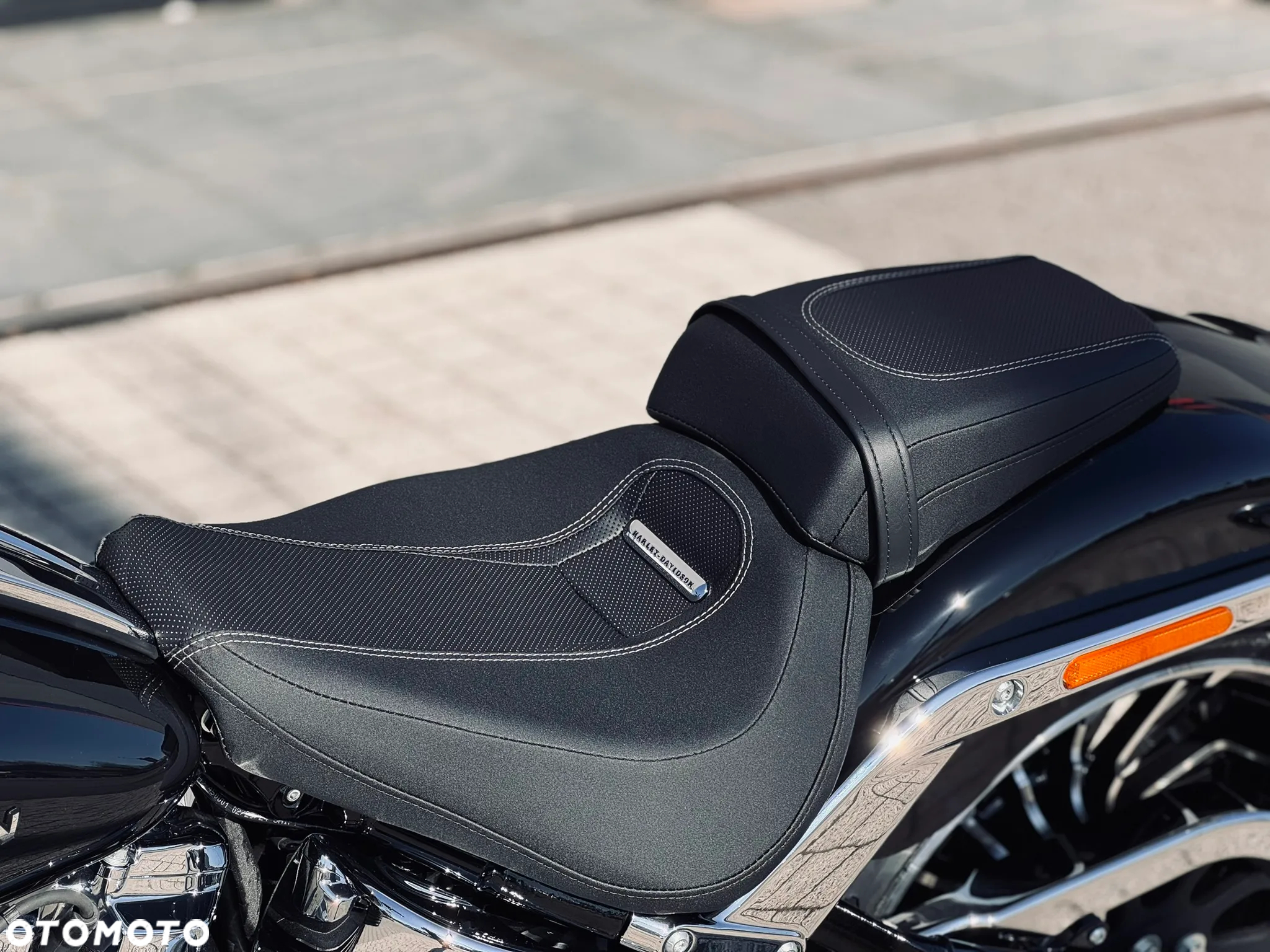 Harley-Davidson Softail Breakout - 22