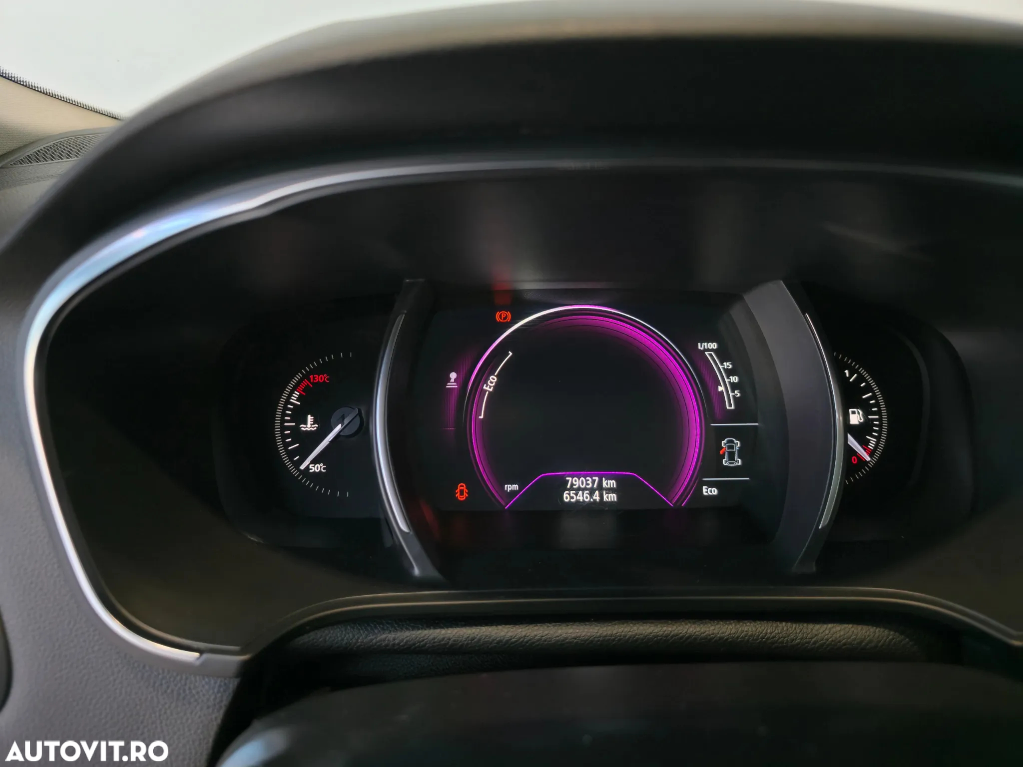 Renault Megane ENERGY dCi Intens - 10