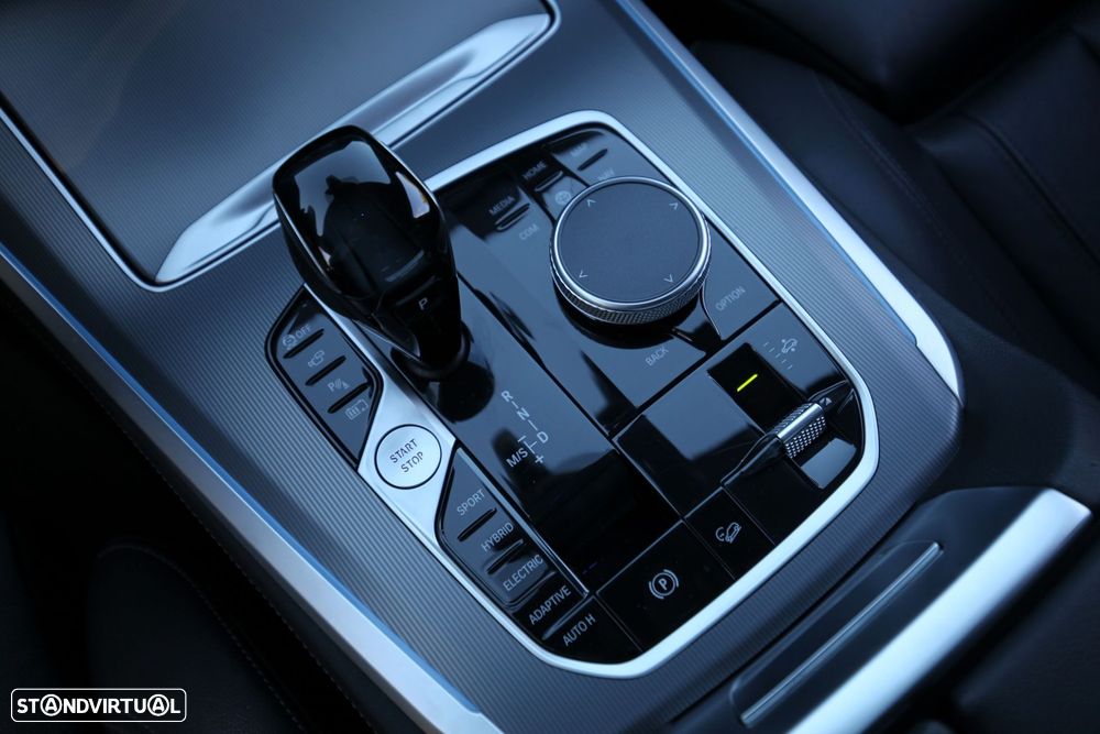 BMW X5 45 e xDrive Pack M - 43