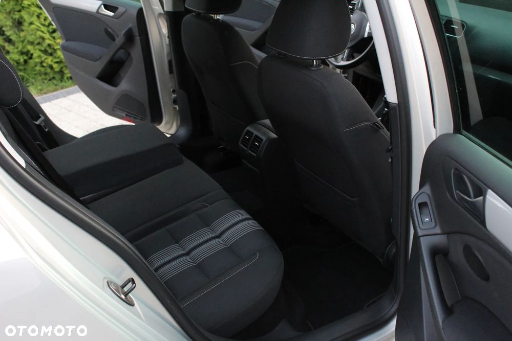 Volkswagen Golf 1.2 TSI BlueMotion Technology MATCH - 12