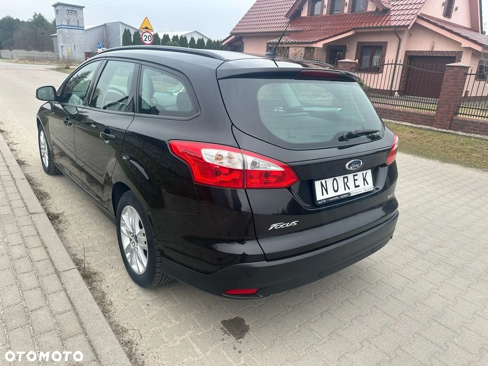 Ford Focus 1.0 EcoBoost Trend - 6