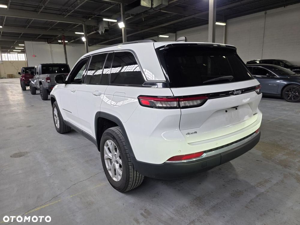 Jeep Grand Cherokee - 4