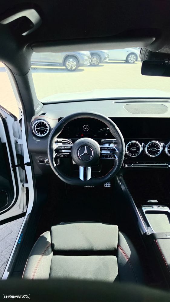 Mercedes-Benz EQB 250+ AMG Line - 16