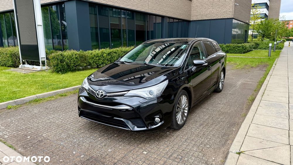 Toyota Avensis 2.0 Prestige MS - 1