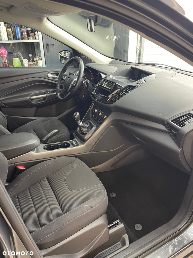 Ford Kuga 1.5 EcoBoost 2x4 Individual - 30