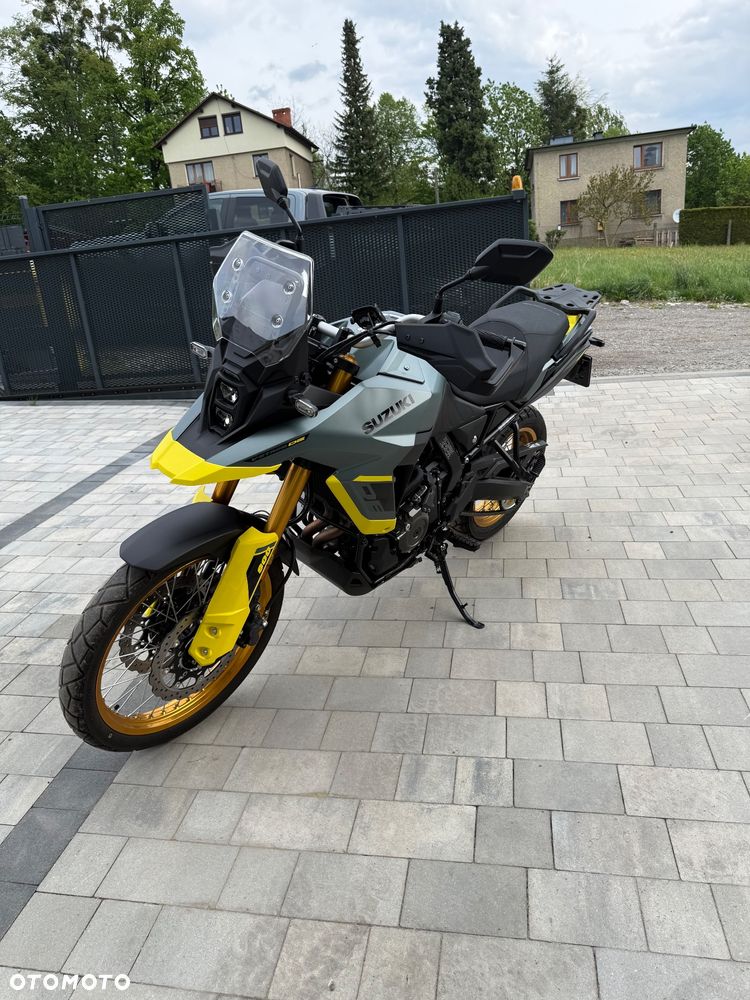 Suzuki V-STROM - 4