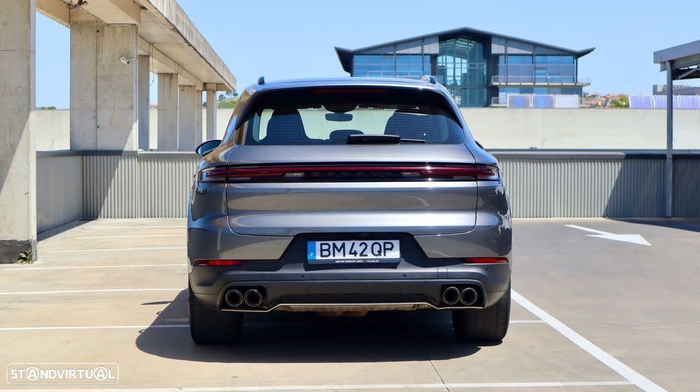 Porsche Cayenne S E-Hybrid - 10