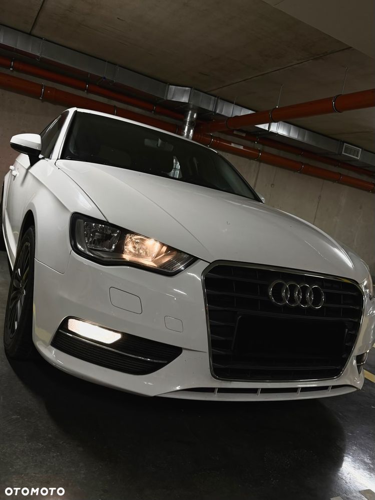 Audi A3 Sportback 1.6 TDI - 1