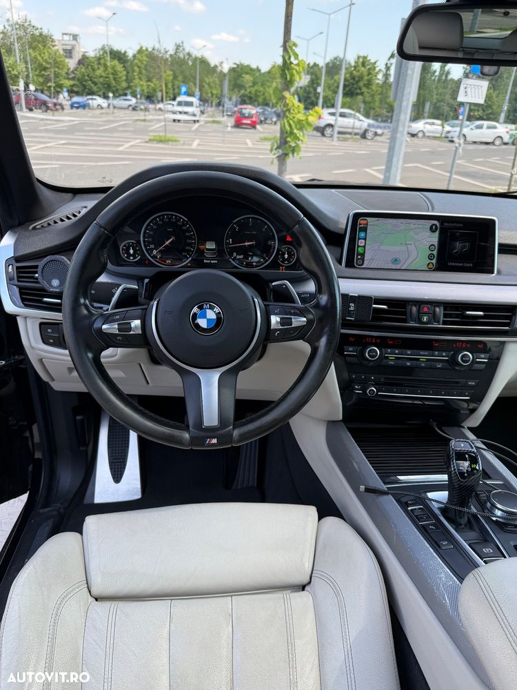 BMW X5 xDrive30d - 7