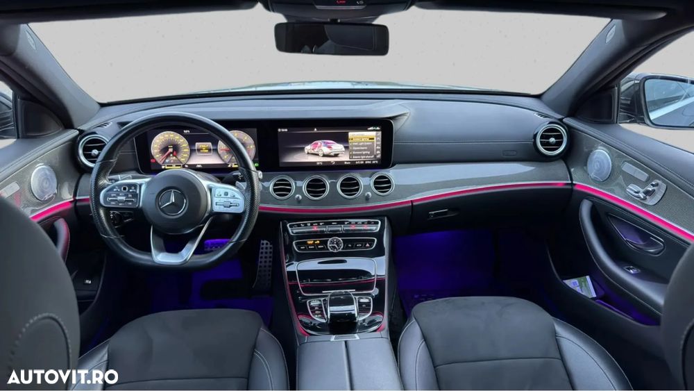 Mercedes-Benz E 220 d 4MATIC 9G-TRONIC AMG Line - 3