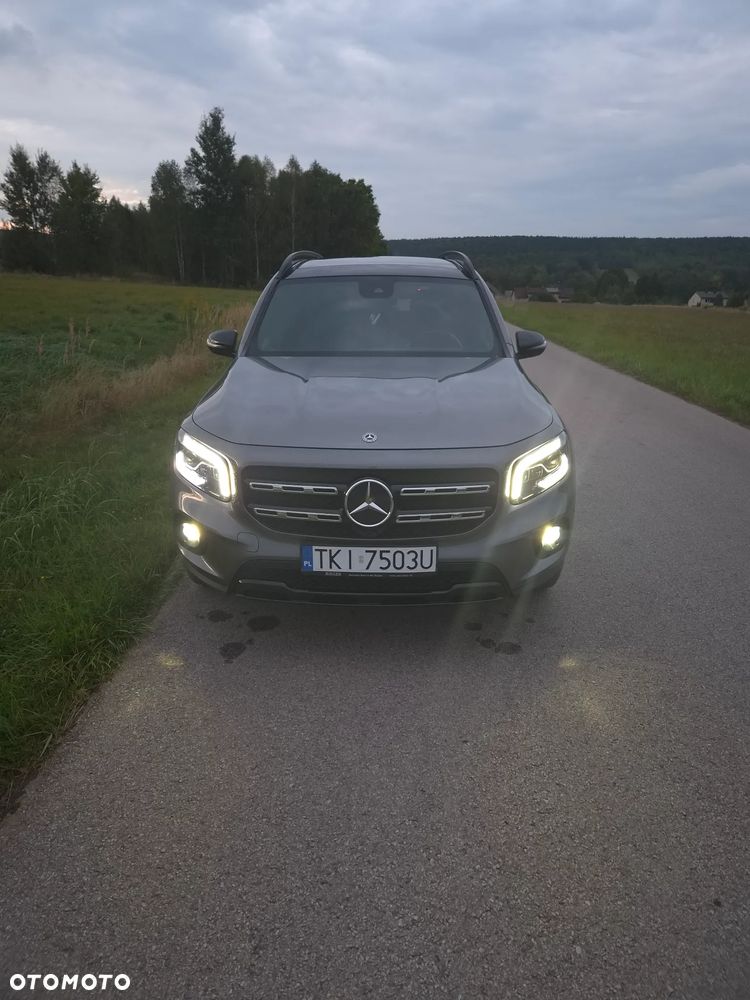 Mercedes-Benz GLB 220 d 8G-DCT - 13