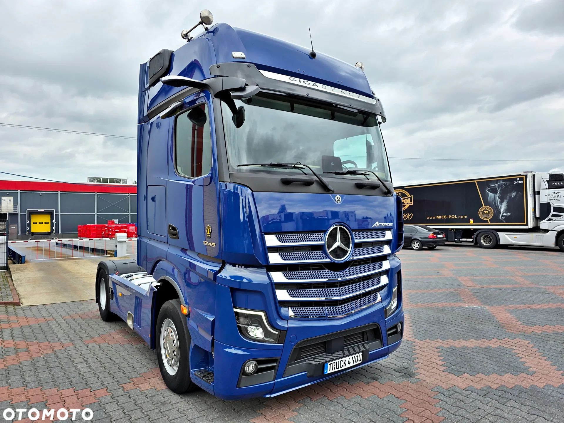 Mercedes-Benz ACTROS 1848 / Giga / LED / Aktywny tempomat / Solo Star / Klima postojowa - 1
