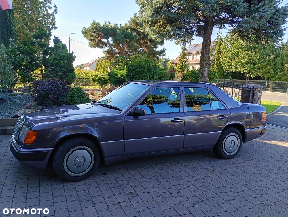 Mercedes-Benz W124 (1984-1993) - 3