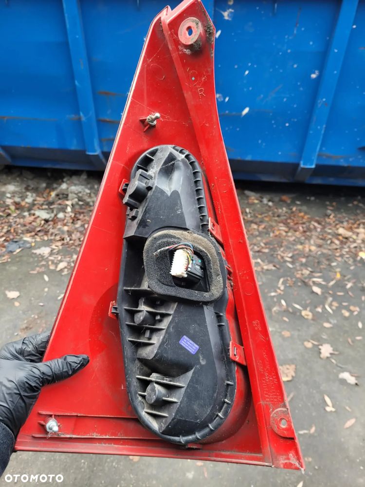 Lampy tylne Peugeot 107/ Citroen C1 Czerwone/Czarne - 8