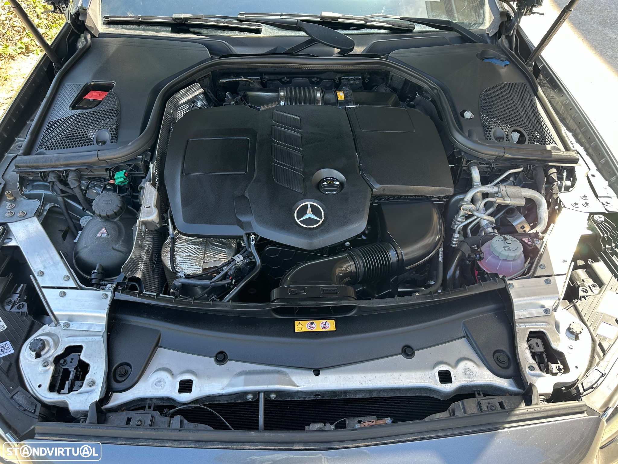 Mercedes-Benz E 300 de AMG Line - 28