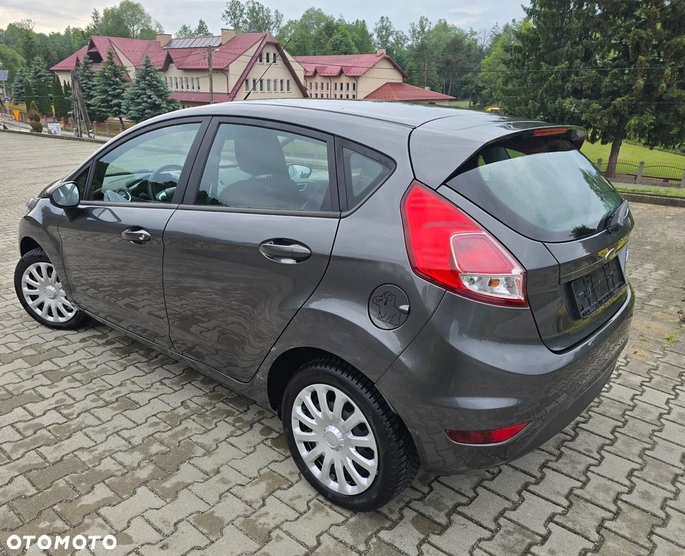 Ford Fiesta 1.25 Ambiente - 14