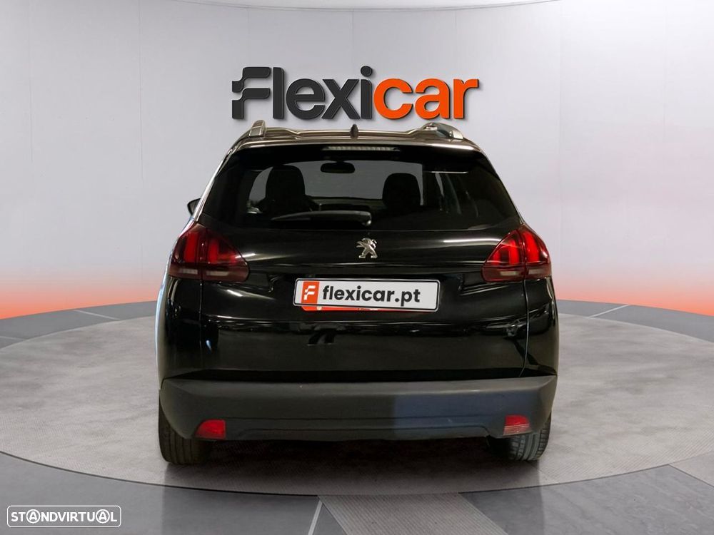 Peugeot 2008 1.2 PureTech Style - 8