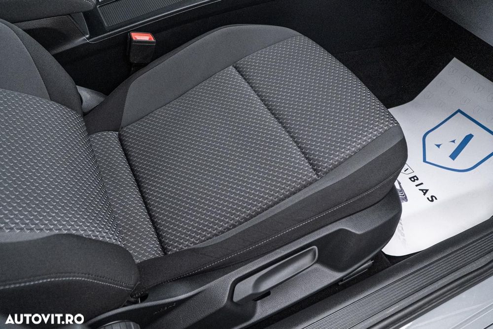 Volkswagen Passat 2.0 TDI DSG Comfortline - 35