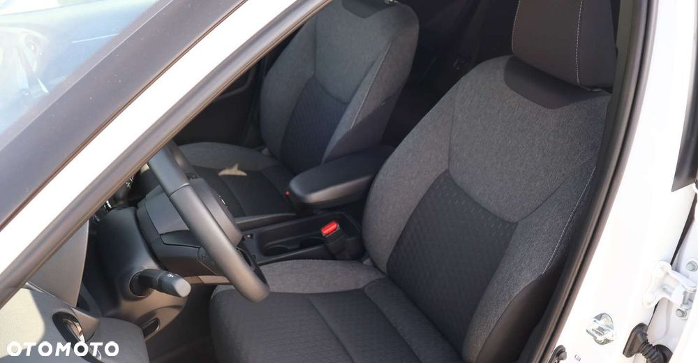 Toyota Yaris Cross - 14