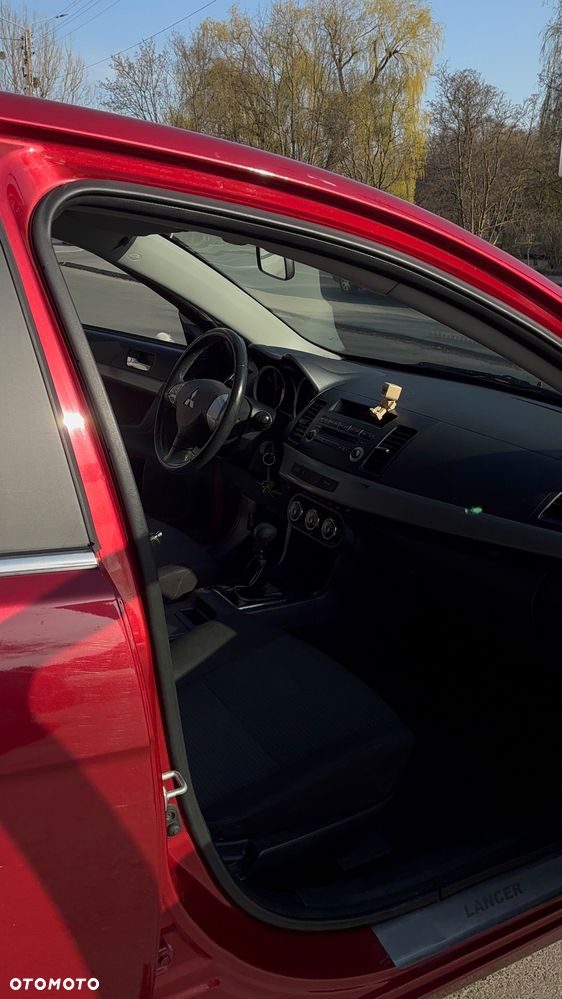 Mitsubishi Lancer - 3