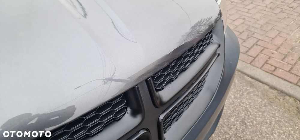 Dodge Grand Caravan - 10