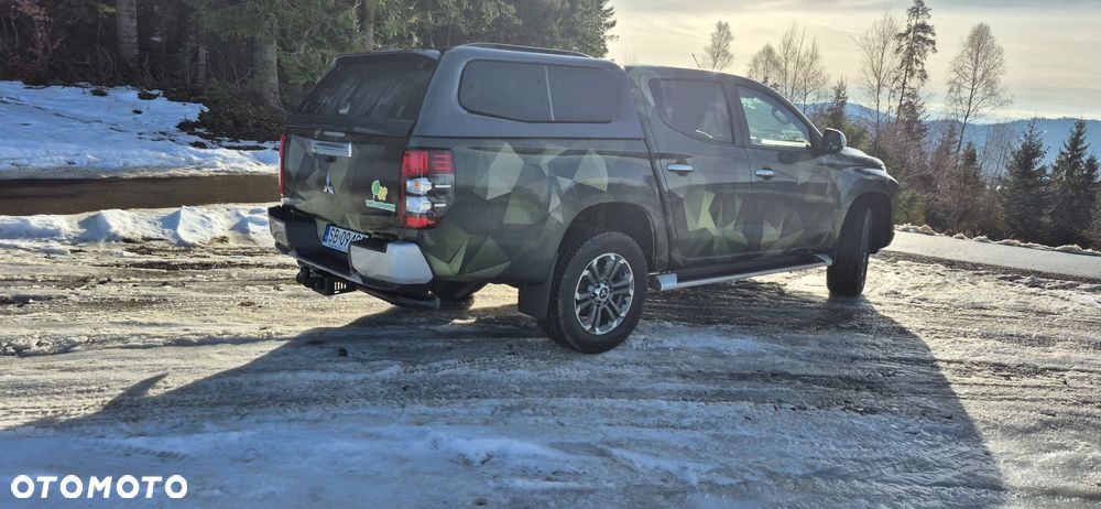 Mitsubishi L200 2.2 d DC Instyle Plus - 3