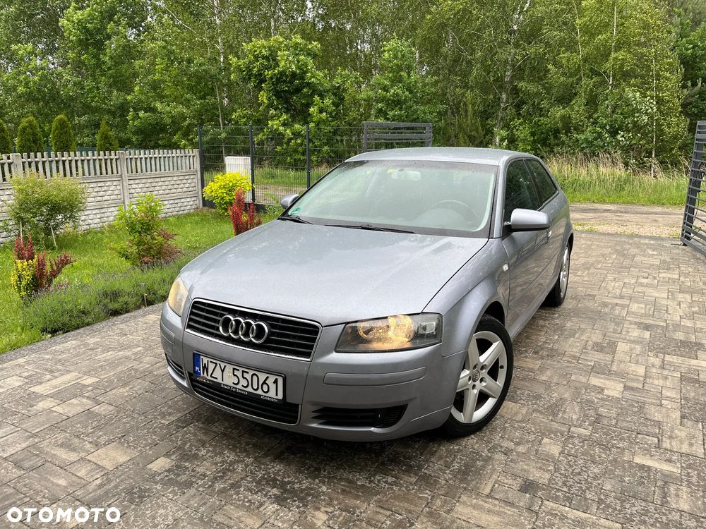 Audi A3 3-drzwiowe 1.6 Ambiente - 1
