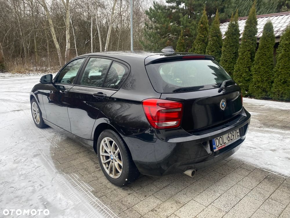 BMW Seria 1 116d - 4