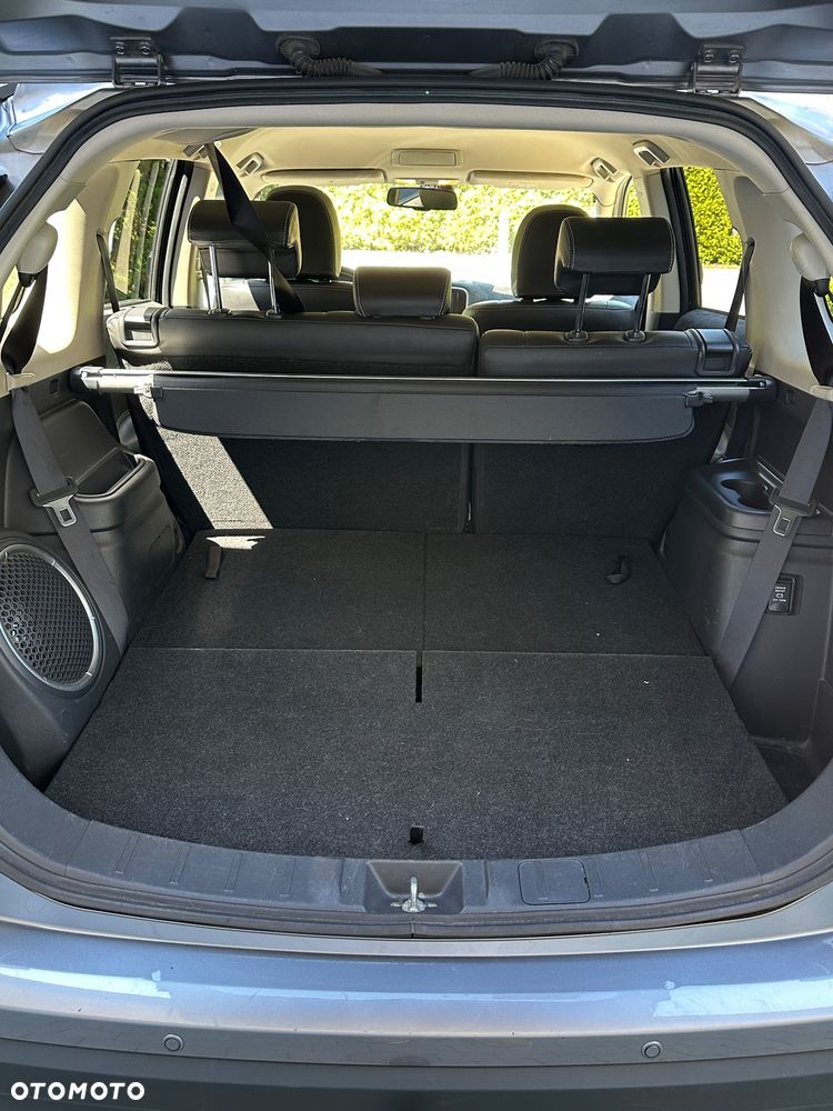 Mitsubishi Outlander - 11