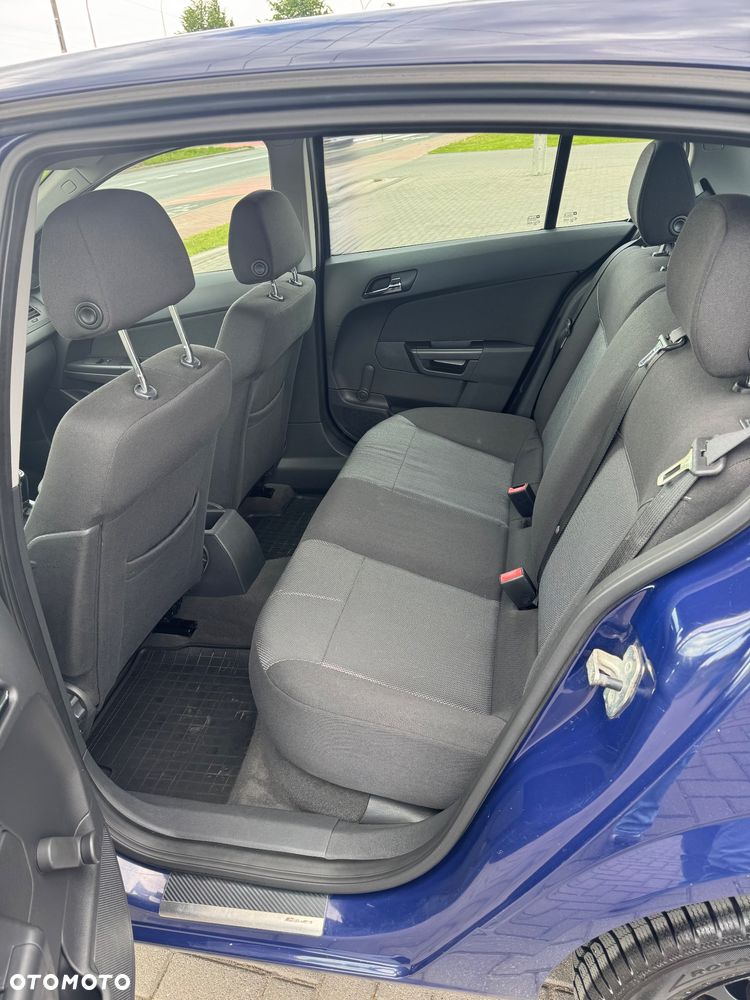 Opel Astra 1.6 - 7