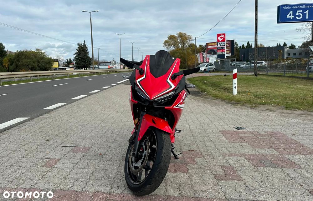 Honda CBR - 6