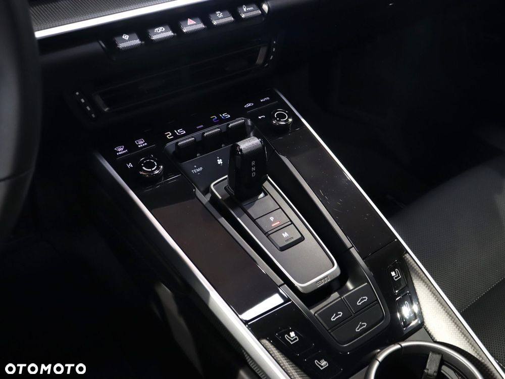 Porsche 911 Carrera Turbo S - 24